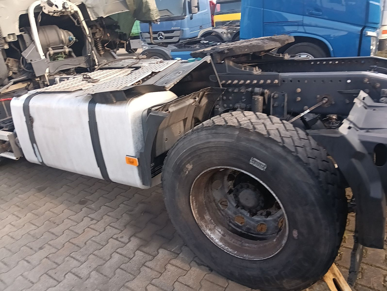 Tahač Volvo FH 500 Globe CRAWLER Hydr.,Luft/Luft Motor läuft: obrázek 26