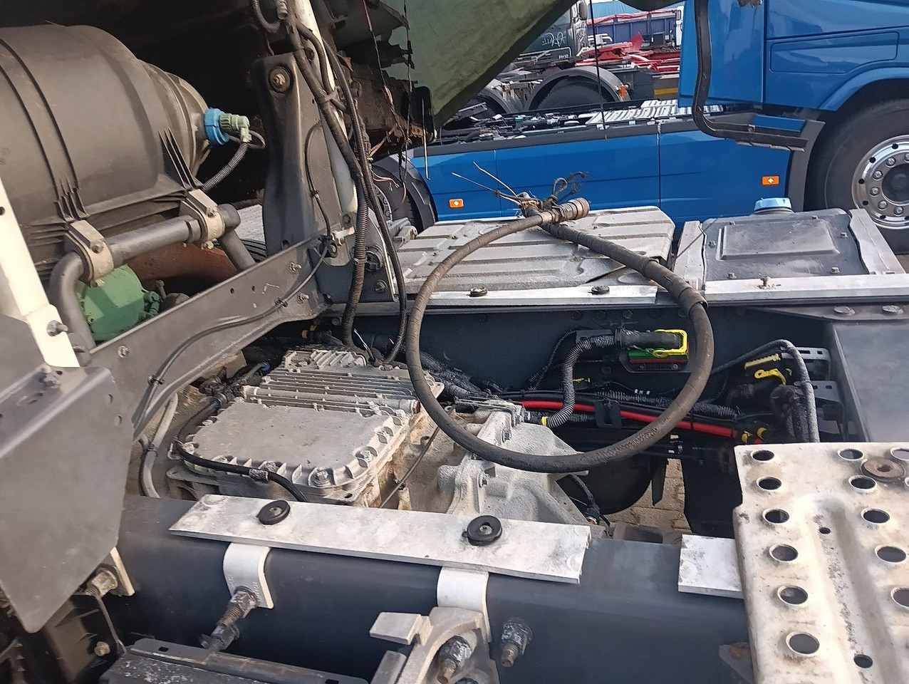 Tahač Volvo FH 500 Globe CRAWLER Hydr.,Luft/Luft Motor läuft: obrázek 22