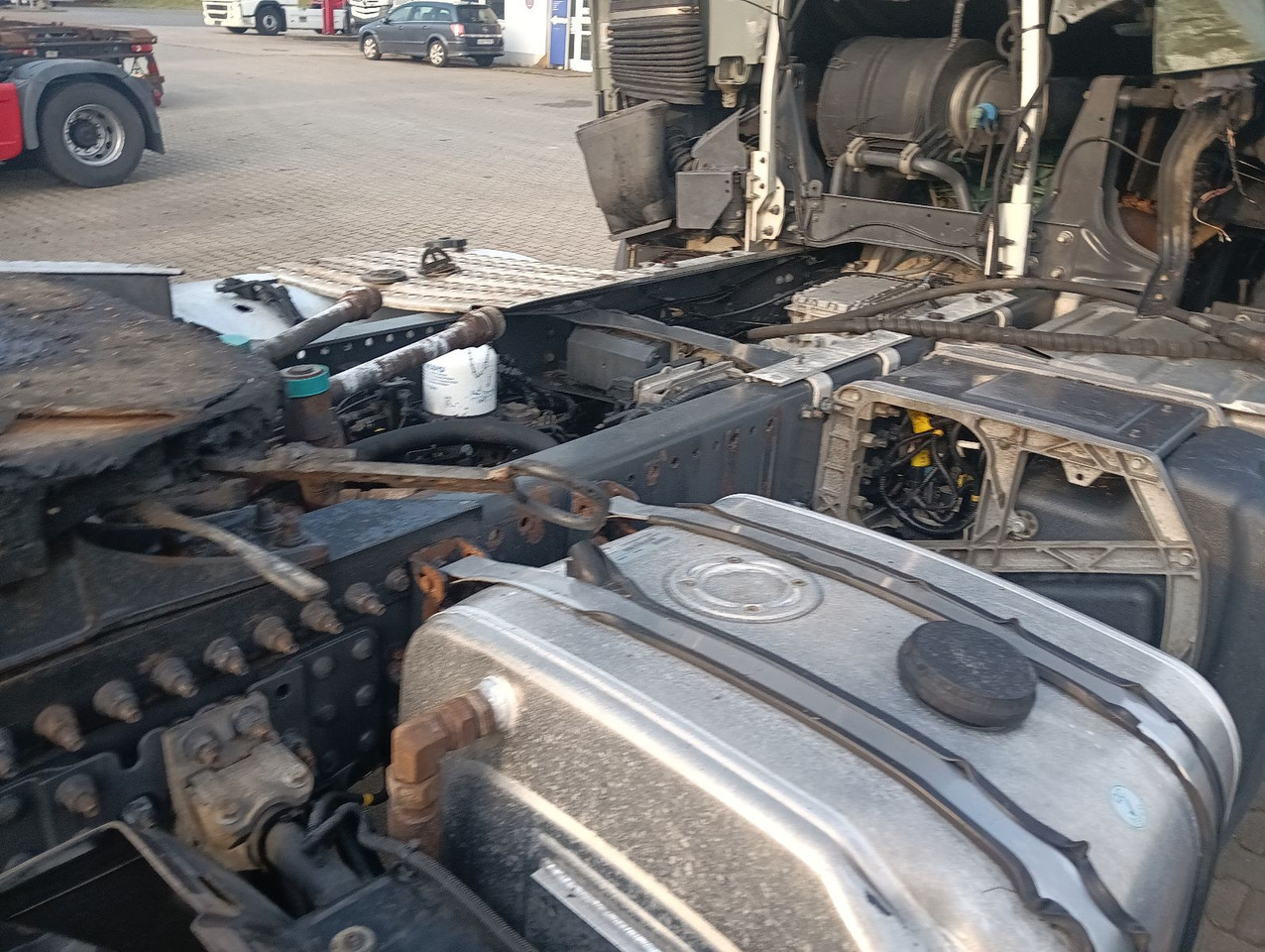 Tahač Volvo FH 500 Globe CRAWLER Hydr.,Luft/Luft Motor läuft: obrázek 15