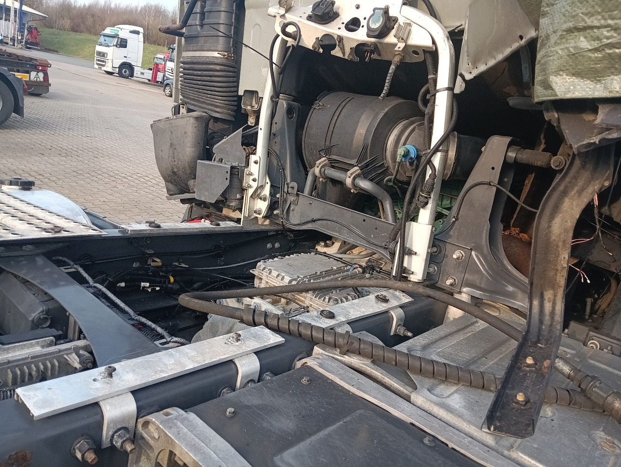 Tahač Volvo FH 500 Globe CRAWLER Hydr.,Luft/Luft Motor läuft: obrázek 21
