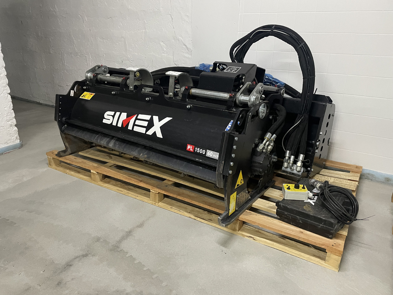 Simex PL1500 - Silniční fréza: obrázek 2 Simex PL1500 - Silniční fréza: obrázek 2