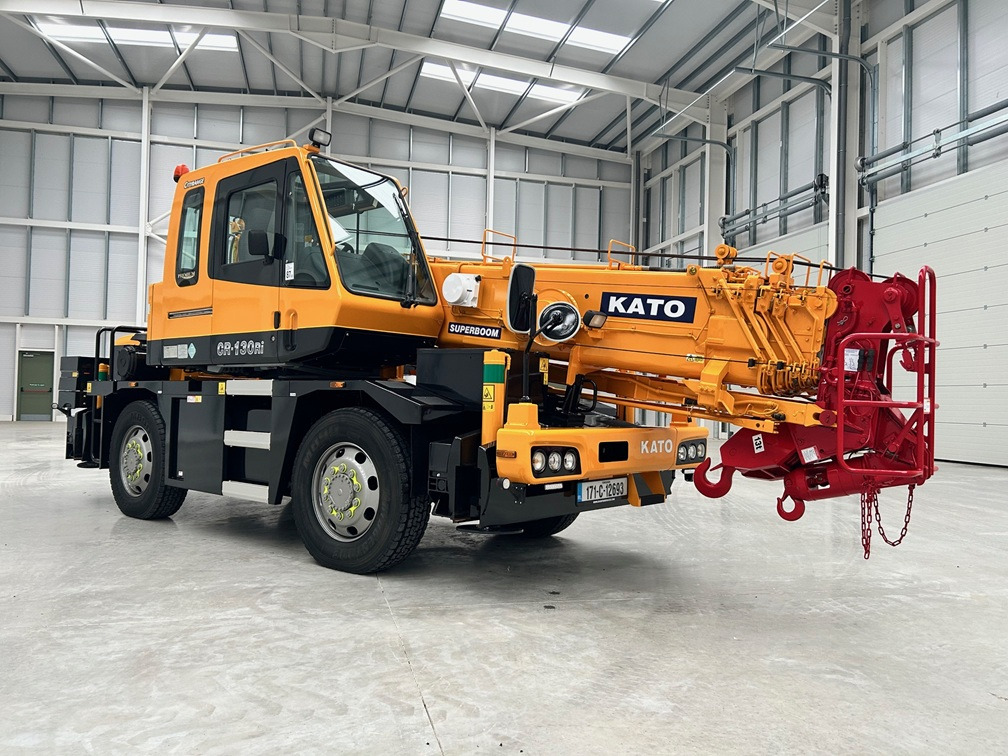 KATO CR-130Ri - 13 Ton City Crane with Only 8,563 miles from New !! - Autojeřáb: obrázek 2 KATO CR-130Ri - 13 Ton City Crane with Only 8,563 miles from New !! - Autojeřáb: obrázek 2