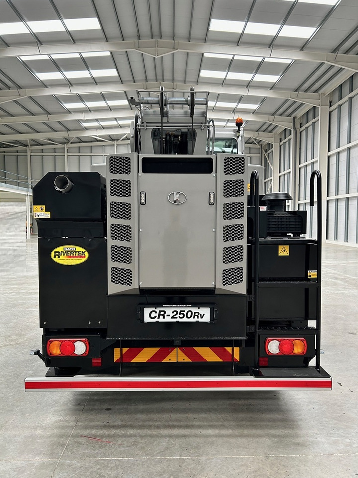 KATO CR-250Rv , 25 Ton City Crane with Only 1,991 hours - Autojeřáb: obrázek 5 KATO CR-250Rv , 25 Ton City Crane with Only 1,991 hours - Autojeřáb: obrázek 5