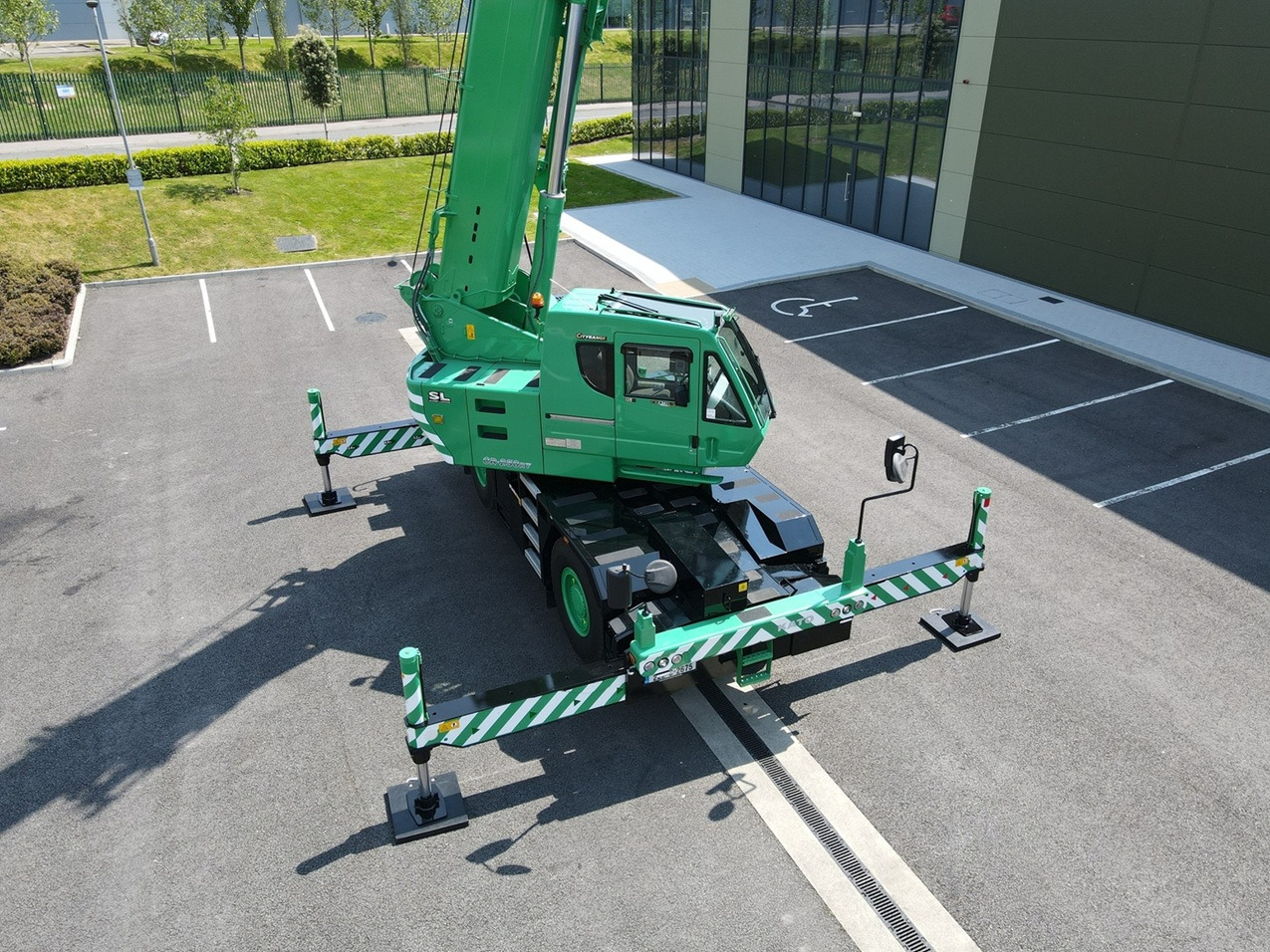 KATO CR250RV - 25 Ton City Crane - New Condition - Autojeřáb: obrázek 1 KATO CR250RV - 25 Ton City Crane - New Condition - Autojeřáb: obrázek 1