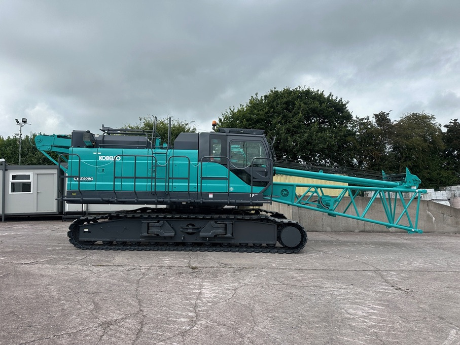 KOBELCO CKE900G-2, 100 Ton Crawler Crane - Pásový jeřáb: obrázek 4 KOBELCO CKE900G-2, 100 Ton Crawler Crane - Pásový jeřáb: obrázek 4