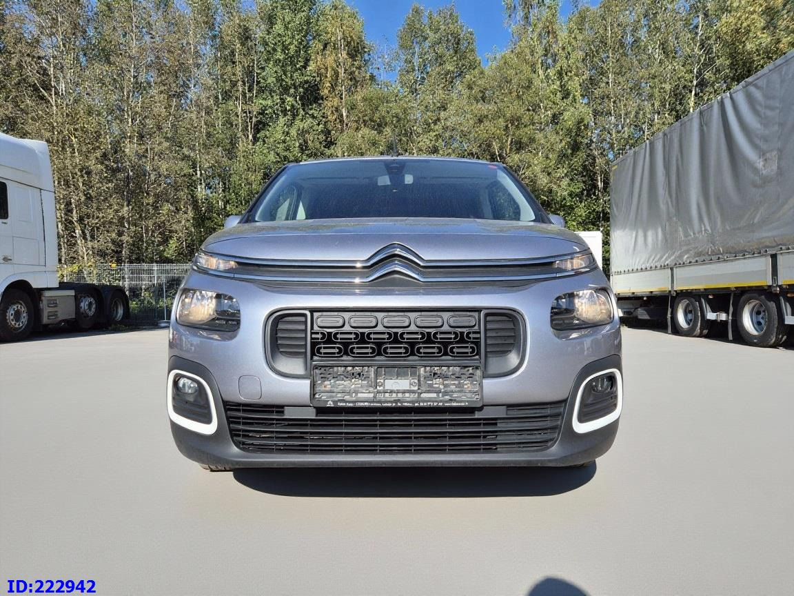 CITROEN Berlingo - Osobní auto: obrázek 2 CITROEN Berlingo - Osobní auto: obrázek 2