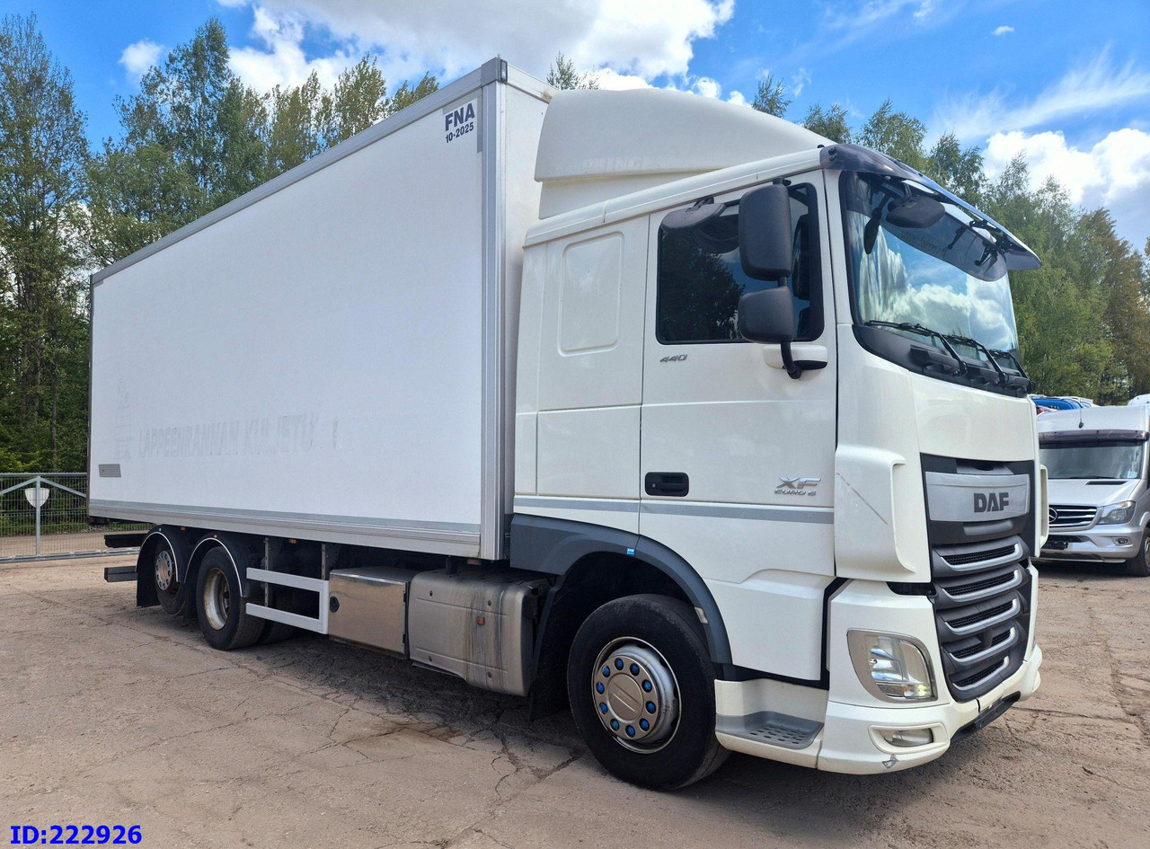 DAF XF 106 440 FAR 6x2 Euro6 - Izotermický nákladní automobil: obrázek 1 DAF XF 106 440 FAR 6x2 Euro6 - Izotermický nákladní automobil: obrázek 1