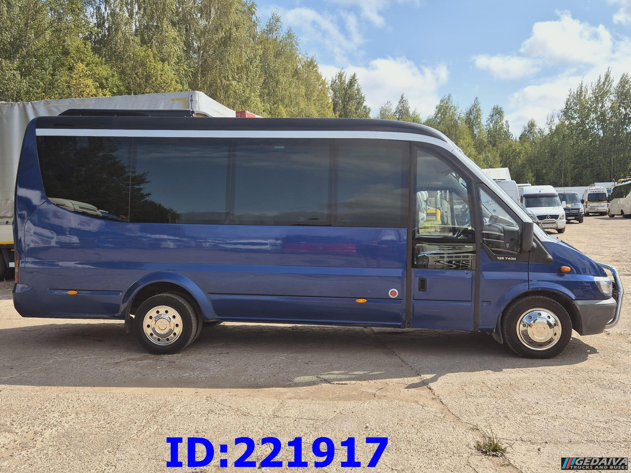 FORD Sunset VIP 17-seats - Turistický autobus: obrázek 2 FORD Sunset VIP 17-seats - Turistický autobus: obrázek 2