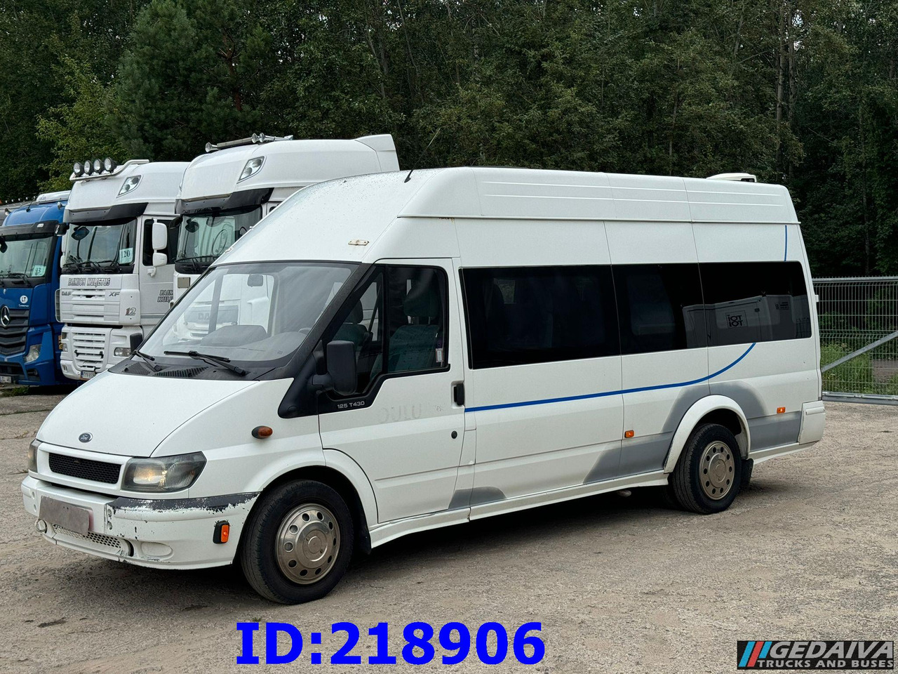 FORD Transit 430 Prostyle - Manual - 15-seater - Turistický autobus: obrázek 1 FORD Transit 430 Prostyle - Manual - 15-seater - Turistický autobus: obrázek 1