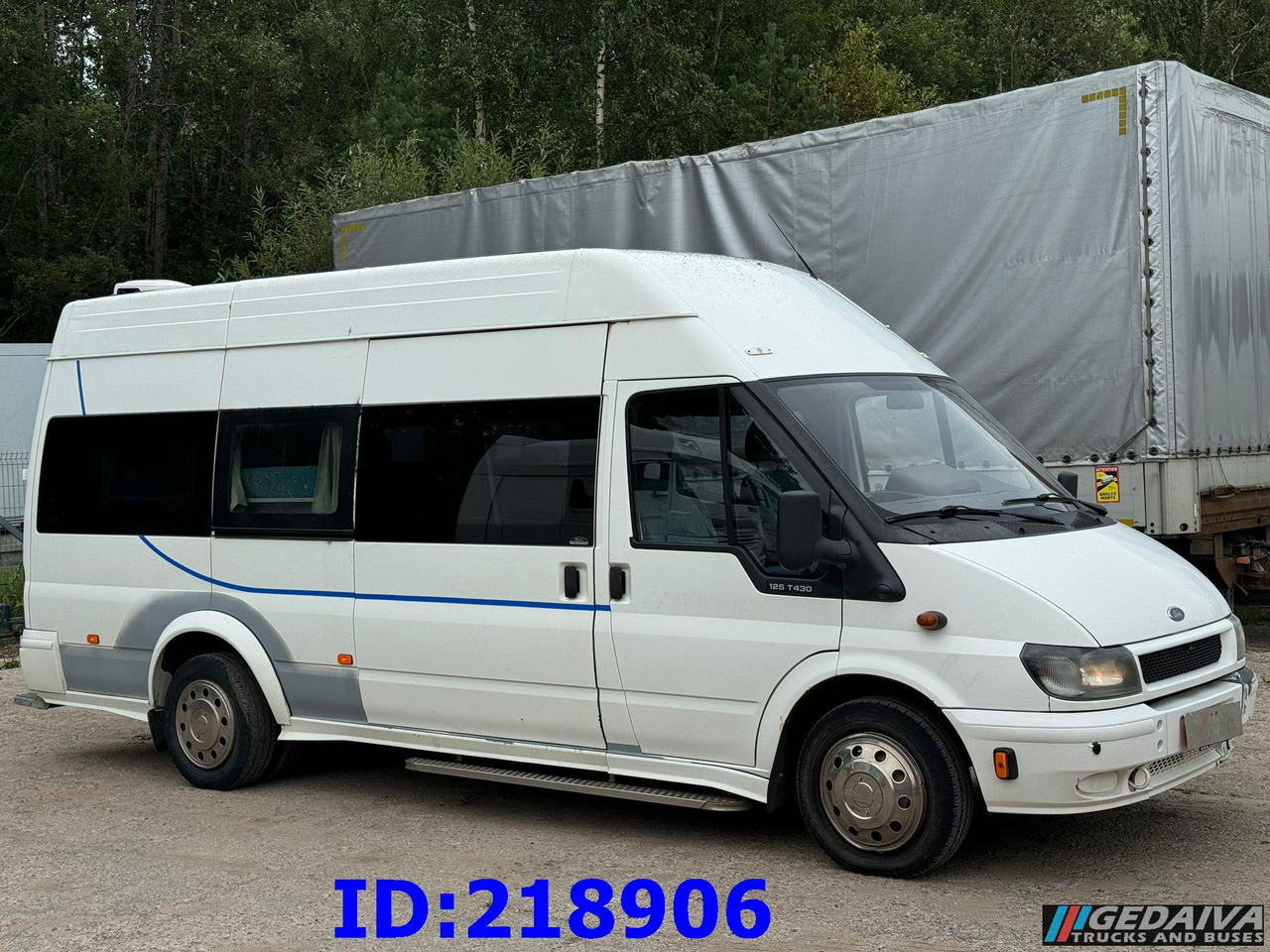 FORD Transit 430 Prostyle - Manual - 15-seater - Turistický autobus: obrázek 4 FORD Transit 430 Prostyle - Manual - 15-seater - Turistický autobus: obrázek 4