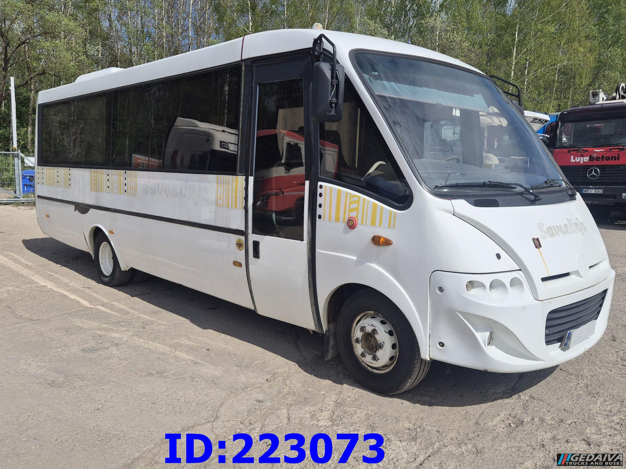IVECO Thesi 65C18 27place - Turistický autobus: obrázek 4 IVECO Thesi 65C18 27place - Turistický autobus: obrázek 4