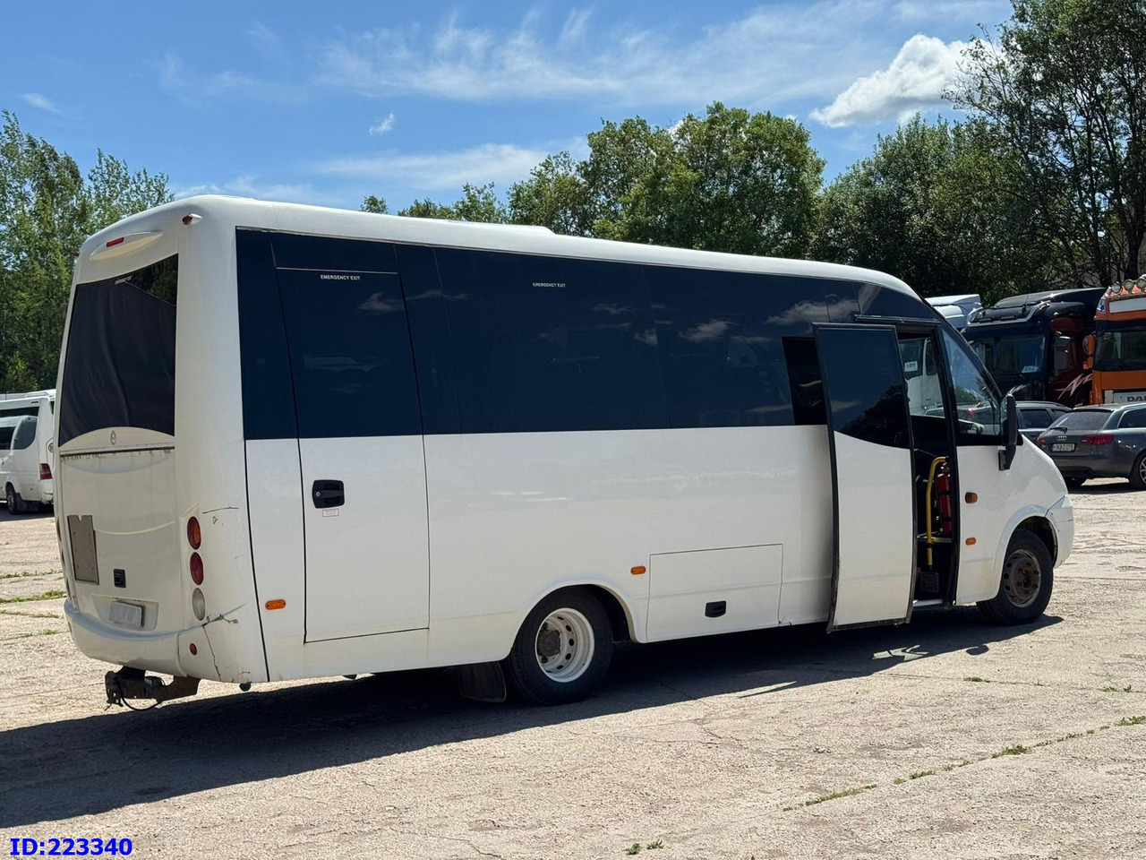 IVECO Wing Euro5 25 places - Turistický autobus: obrázek 4 IVECO Wing Euro5 25 places - Turistický autobus: obrázek 4