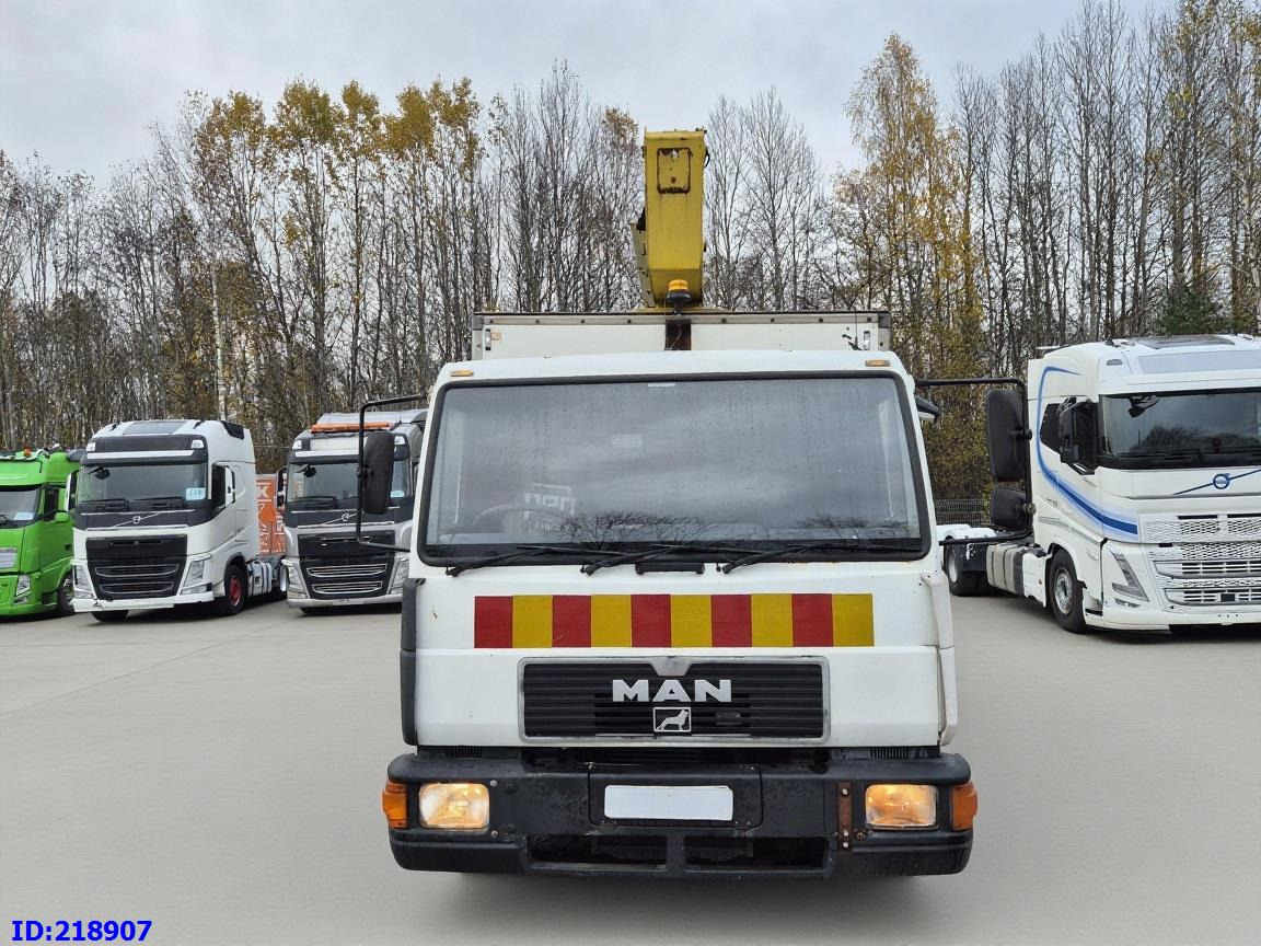 MAN LE 220C + Sky King 179TV - Autoplošina, Komunální/ Speciální technika: obrázek 2 MAN LE 220C + Sky King 179TV - Autoplošina, Komunální/ Speciální technika: obrázek 2