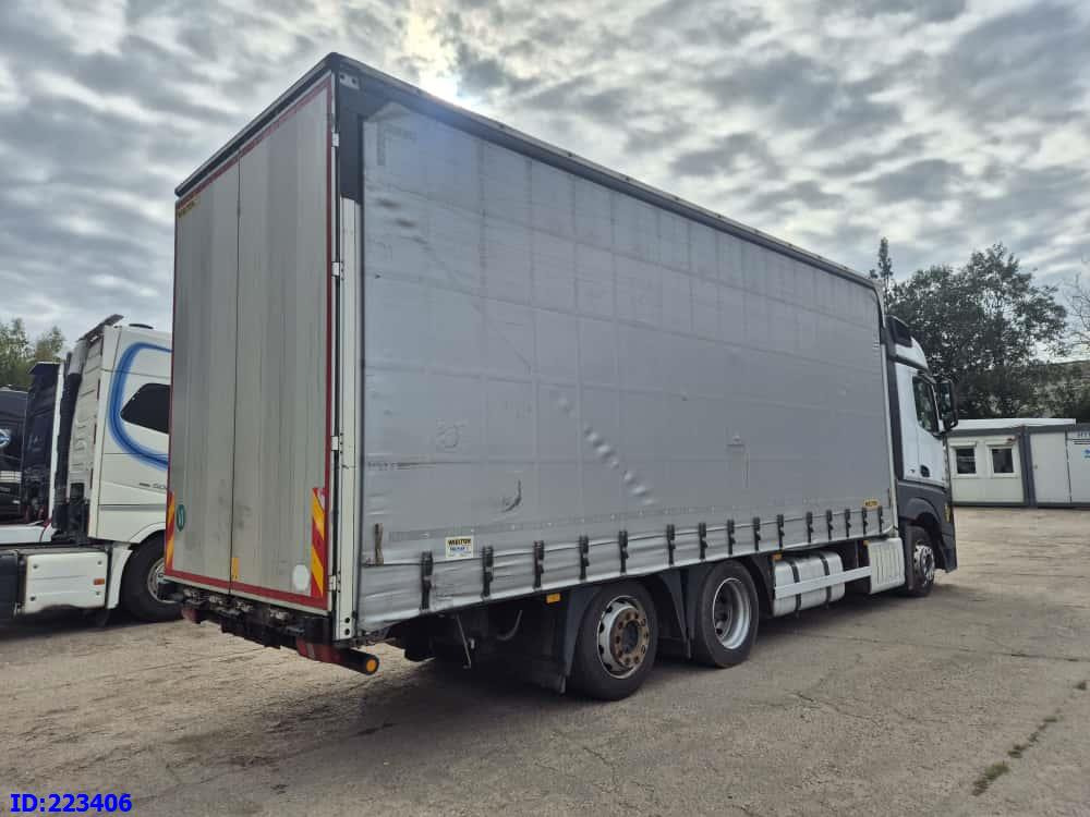 Plachtový nákladní auto MERCEDES-BENZ Actros 2542 6x2 Euro6: obrázek 6
