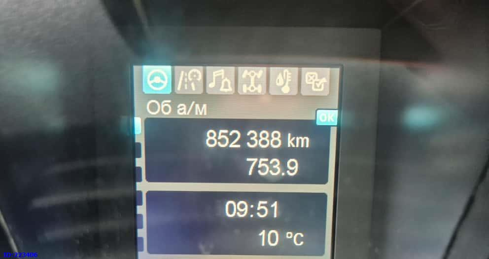 Plachtový nákladní auto MERCEDES-BENZ Actros 2542 6x2 Euro6: obrázek 16