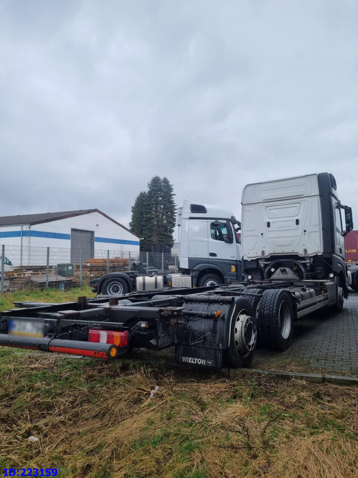 MERCEDES-BENZ Actros 2542 BDF 6x2 Euro6 - Podvozek s kabinou: obrázek 5 MERCEDES-BENZ Actros 2542 BDF 6x2 Euro6 - Podvozek s kabinou: obrázek 5
