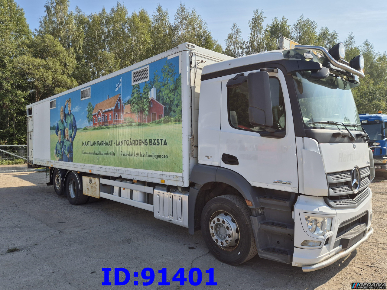 MERCEDES-BENZ Antos 2532 - 6x2 - Euro 6 - Animal transport - Přepravník zvířat: obrázek 4 MERCEDES-BENZ Antos 2532 - 6x2 - Euro 6 - Animal transport - Přepravník zvířat: obrázek 4