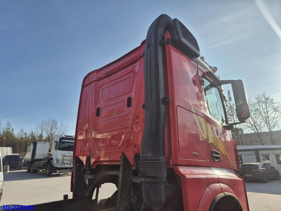 MERCEDES-BENZ Arocs 4163 8x4 FULL STEEL (Engine defect) - Podvozek s kabinou: obrázek 5 MERCEDES-BENZ Arocs 4163 8x4 FULL STEEL (Engine defect) - Podvozek s kabinou: obrázek 5