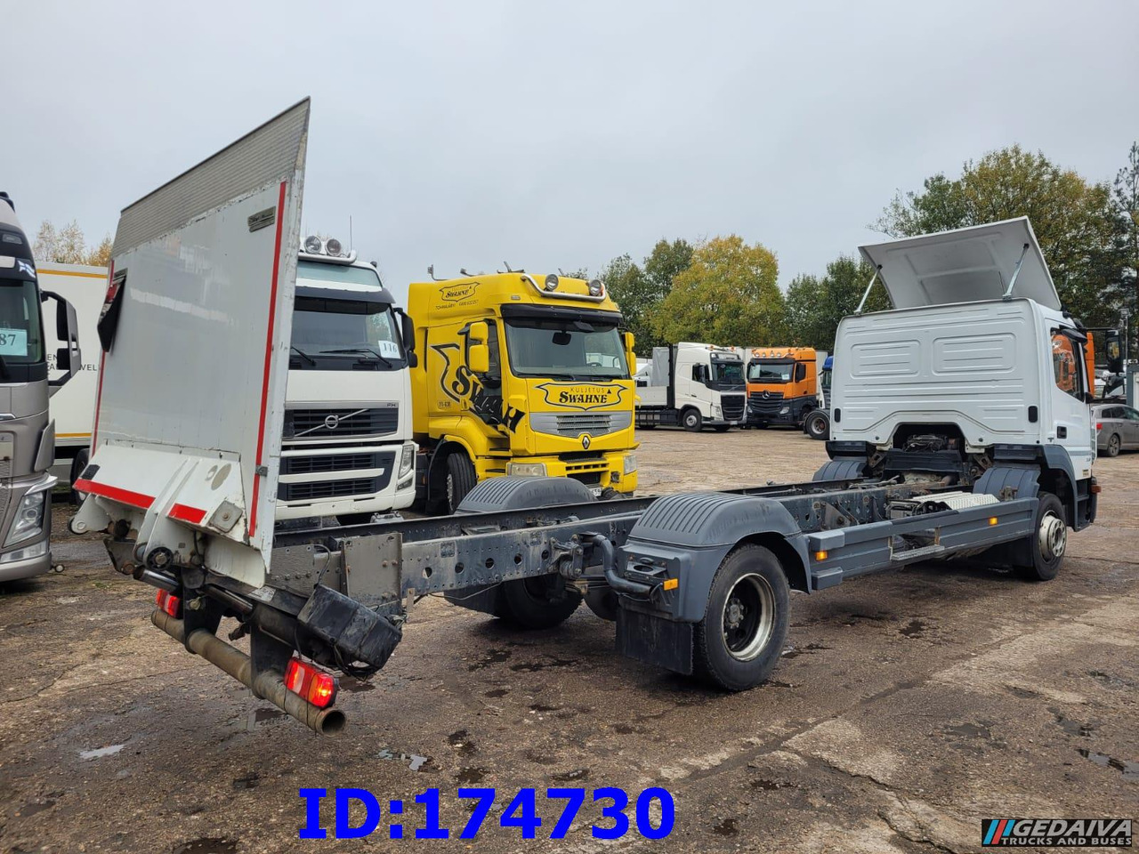 MERCEDES-BENZ Atego 1218 - Euro6 - Manual - Full Steel - Podvozek s kabinou: obrázek 4 MERCEDES-BENZ Atego 1218 - Euro6 - Manual - Full Steel - Podvozek s kabinou: obrázek 4
