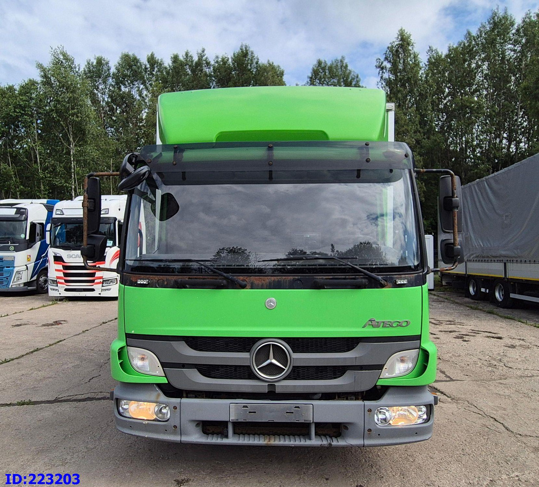 MERCEDES-BENZ Atego 818 4x2 Euro5 Manual - Skříňový nákladní auto: obrázek 2 MERCEDES-BENZ Atego 818 4x2 Euro5 Manual - Skříňový nákladní auto: obrázek 2