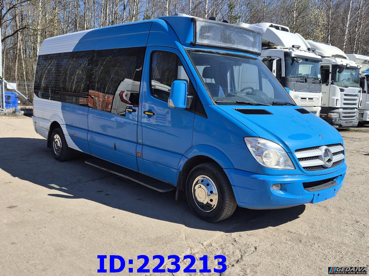MERCEDES-BENZ Sprinter 316 VIP Euro5 - Turistický autobus: obrázek 4 MERCEDES-BENZ Sprinter 316 VIP Euro5 - Turistický autobus: obrázek 4