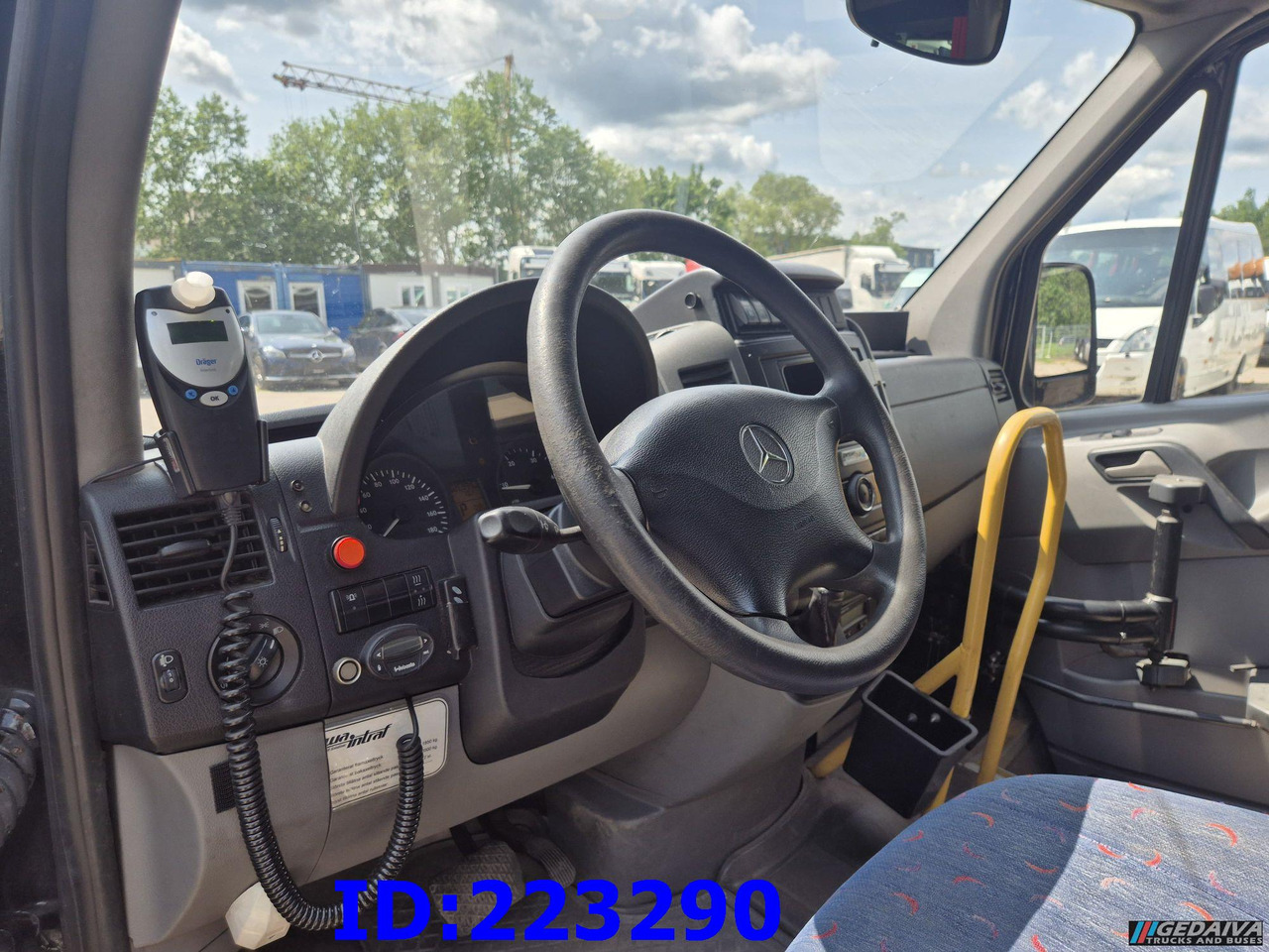 Turistický autobus MERCEDES-BENZ Sprinter 515 - 23 places: obrázek 9