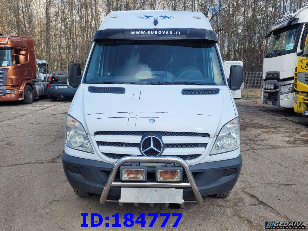 MERCEDES-BENZ Sprinter 515 Transfer 20-seater - Turistický autobus: obrázek 2 MERCEDES-BENZ Sprinter 515 Transfer 20-seater - Turistický autobus: obrázek 2