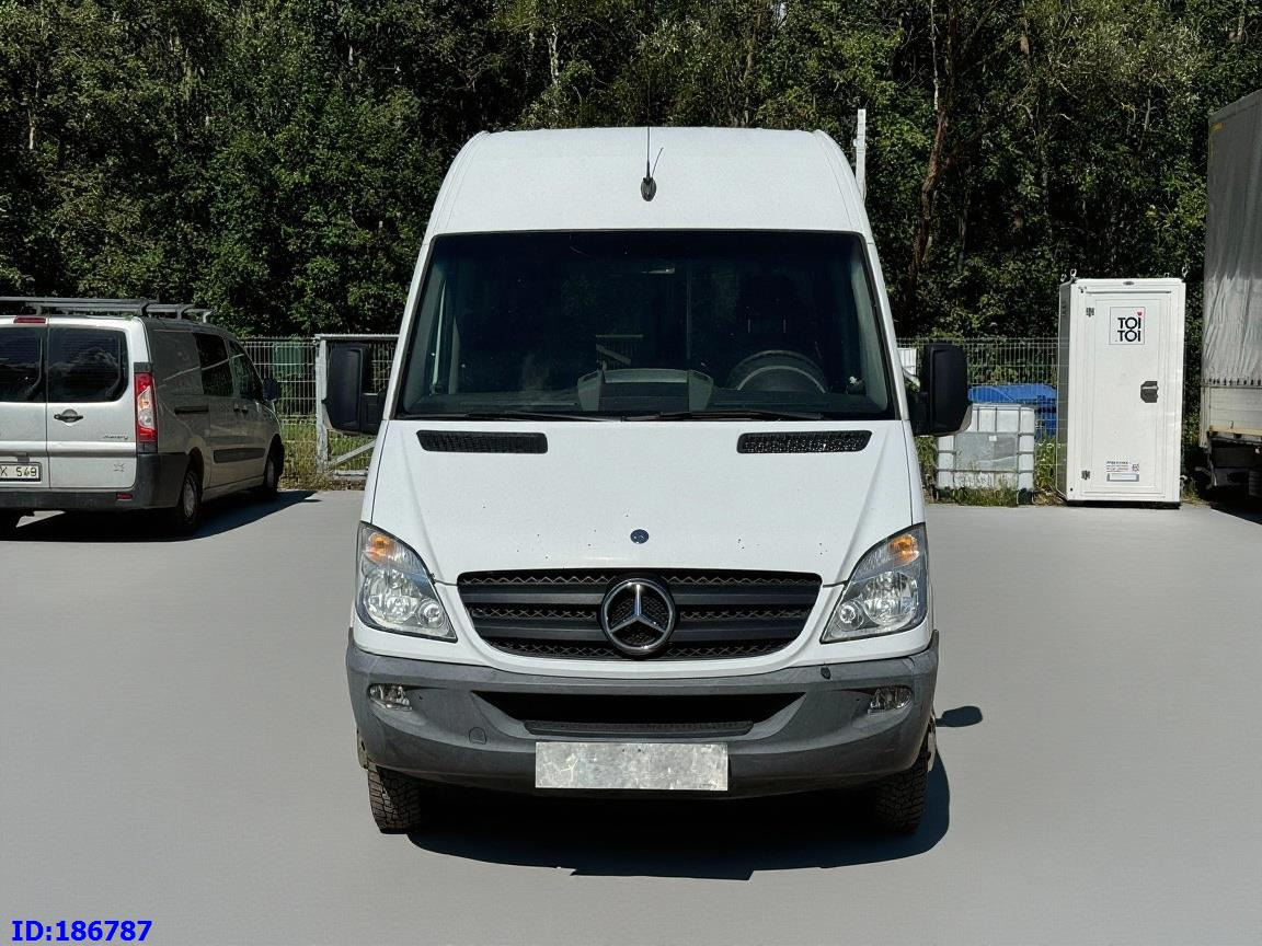 MERCEDES-BENZ Sprinter 516 - 17-seater - Euro5 - Minibus, Mikrobus: obrázek 2 MERCEDES-BENZ Sprinter 516 - 17-seater - Euro5 - Minibus, Mikrobus: obrázek 2