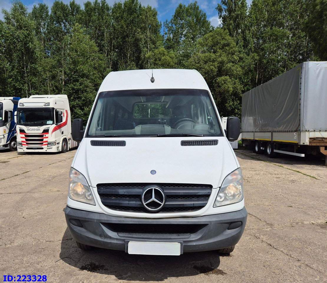 MERCEDES-BENZ Sprinter 516 23Place XXL Euro5 - Turistický autobus: obrázek 2 MERCEDES-BENZ Sprinter 516 23Place XXL Euro5 - Turistický autobus: obrázek 2