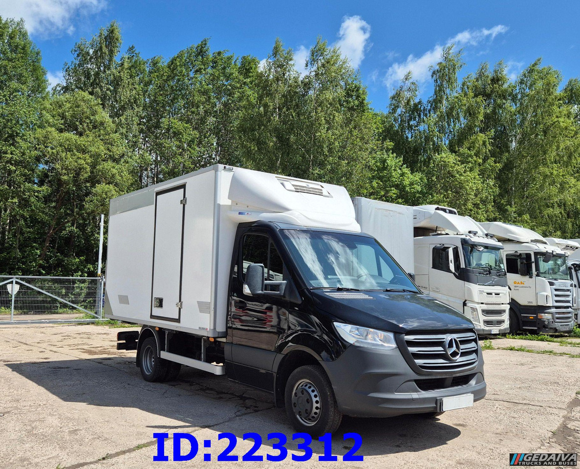 MERCEDES-BENZ Sprinter 516 + Thermo King V-200 MAX - Chladící dodávka: obrázek 4 MERCEDES-BENZ Sprinter 516 + Thermo King V-200 MAX - Chladící dodávka: obrázek 4