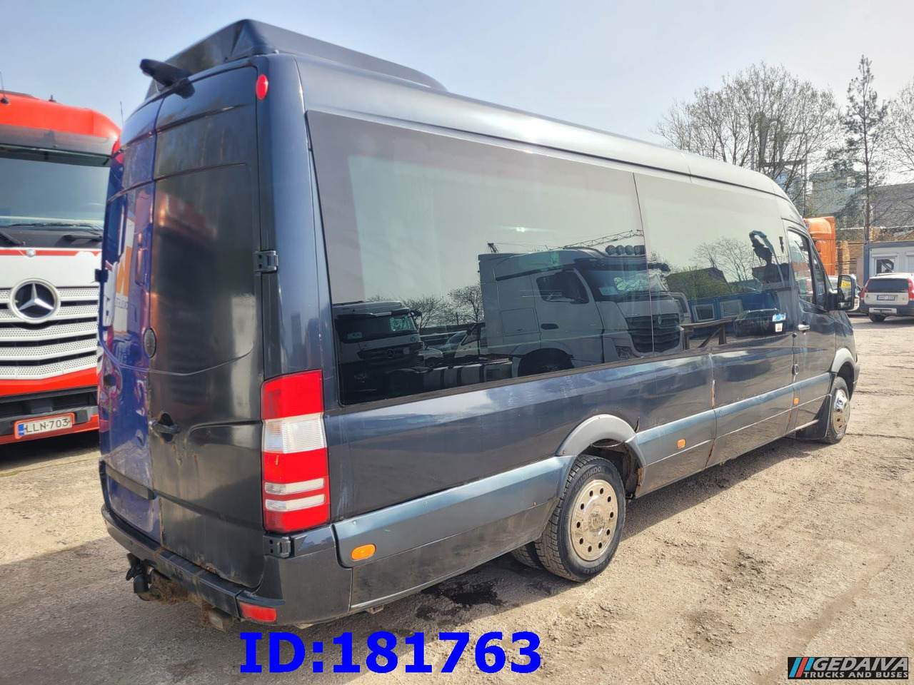 MERCEDES-BENZ Sprinter 518 - VIP - 17 Seater - Turistický autobus: obrázek 5 MERCEDES-BENZ Sprinter 518 - VIP - 17 Seater - Turistický autobus: obrázek 5