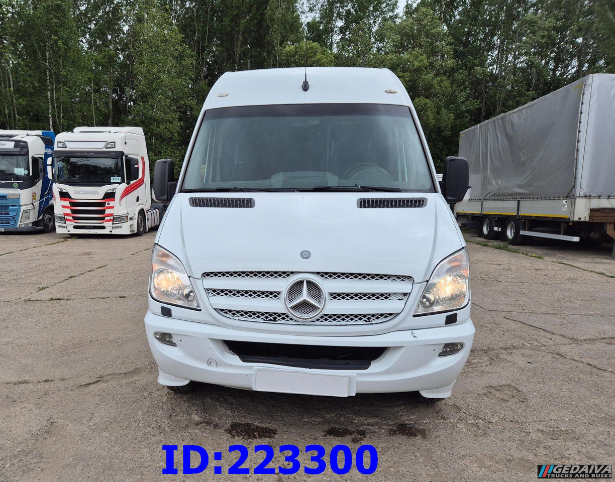 MERCEDES-BENZ Sprinter 518 VIP - 17 Seater - Turistický autobus: obrázek 2 MERCEDES-BENZ Sprinter 518 VIP - 17 Seater - Turistický autobus: obrázek 2