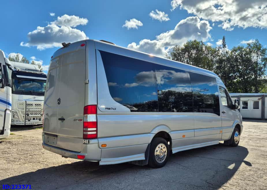 MERCEDES-BENZ Sprinter 518 - VIP - 17-seater - Turistický autobus: obrázek 5 MERCEDES-BENZ Sprinter 518 - VIP - 17-seater - Turistický autobus: obrázek 5