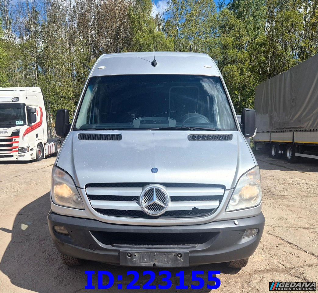 MERCEDES-BENZ Sprinter 519 - Prostyle VIP - 17-seater - Turistický autobus: obrázek 2 MERCEDES-BENZ Sprinter 519 - Prostyle VIP - 17-seater - Turistický autobus: obrázek 2