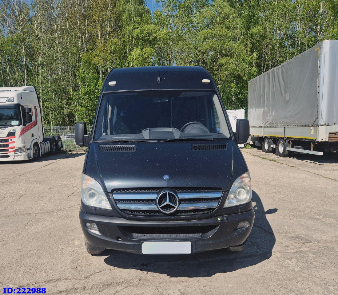 MERCEDES-BENZ Sprinter 519 VIP - 17 Seater - Turistický autobus: obrázek 2 MERCEDES-BENZ Sprinter 519 VIP - 17 Seater - Turistický autobus: obrázek 2
