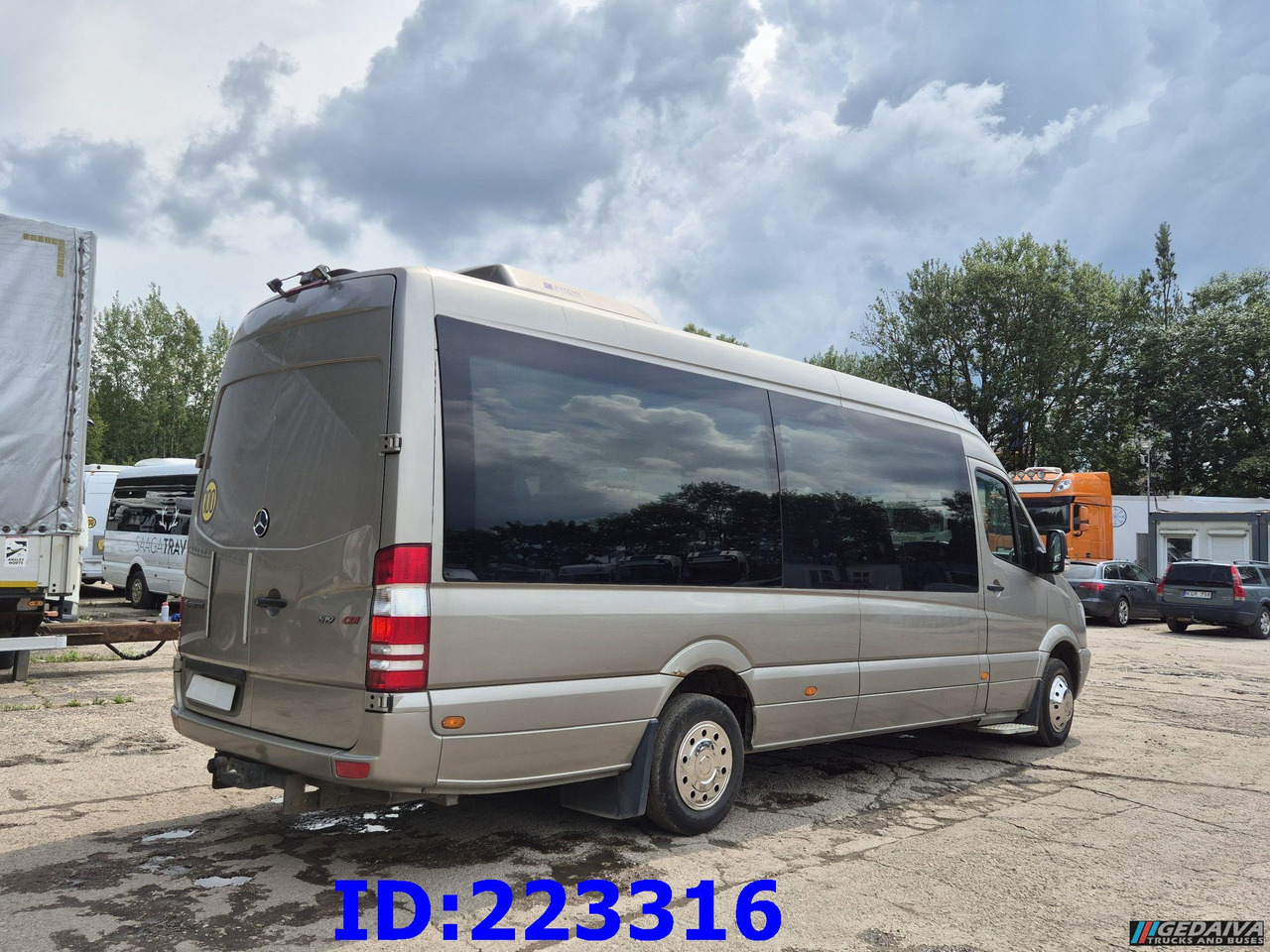 MERCEDES-BENZ Sprinter 519 VIP - 18 Seater - Euro 5 - Turistický autobus: obrázek 5 MERCEDES-BENZ Sprinter 519 VIP - 18 Seater - Euro 5 - Turistický autobus: obrázek 5