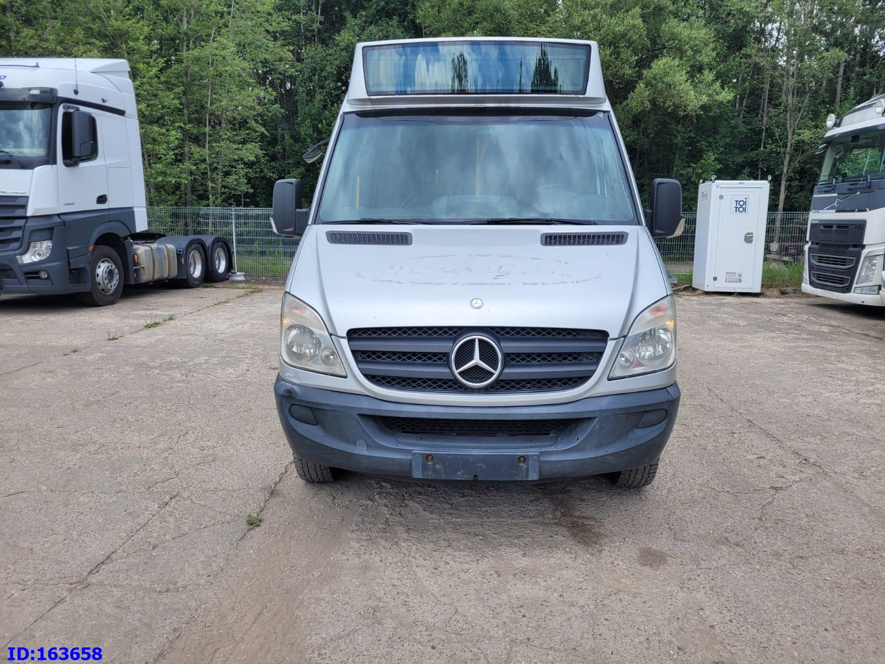 MERCEDES-BENZ Sprinter - City - EvoBus - 23 Place - Euro5 - Městský autobus: obrázek 2 MERCEDES-BENZ Sprinter - City - EvoBus - 23 Place - Euro5 - Městský autobus: obrázek 2