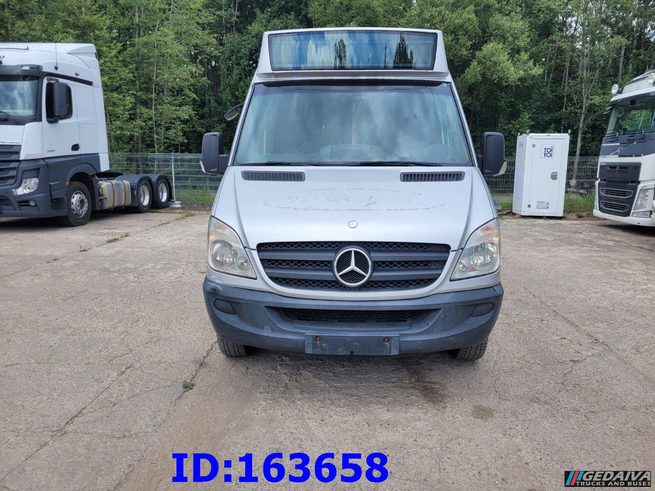 MERCEDES-BENZ Sprinter - City - EvoBus - 23 Place - Euro5 - Městský autobus: obrázek 2 MERCEDES-BENZ Sprinter - City - EvoBus - 23 Place - Euro5 - Městský autobus: obrázek 2