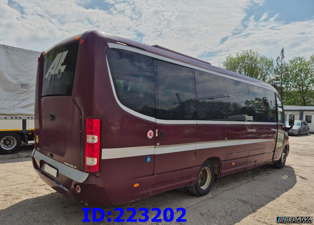 MERCEDES-BENZ Sunrider 818D Vario 33 - Seater - Turistický autobus: obrázek 5 MERCEDES-BENZ Sunrider 818D Vario 33 - Seater - Turistický autobus: obrázek 5