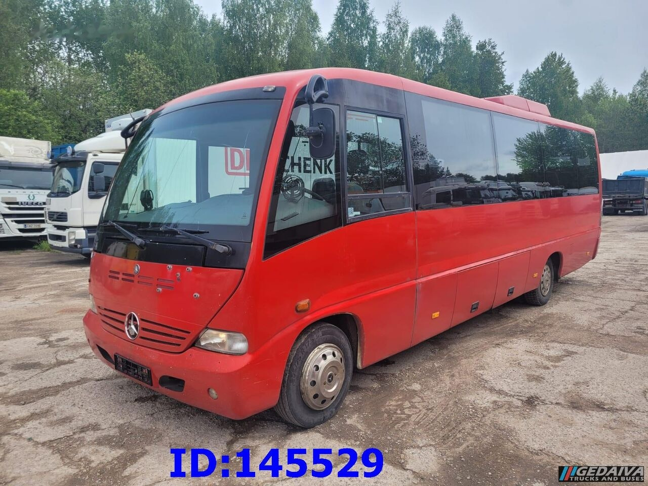 Minibus, Mikrobus Mercedes-Benz Medio 26 Seat: obrázek 1