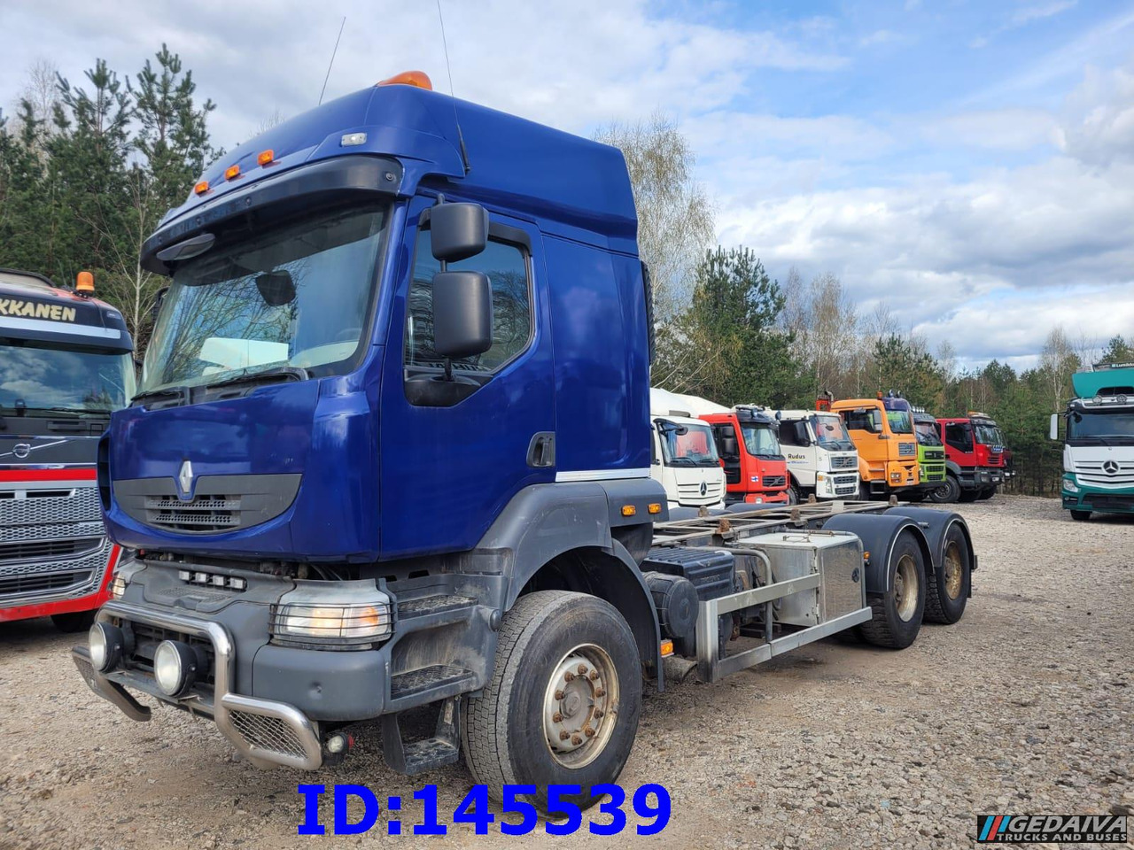 RENAULT Kerax 520HP 6x4 Full steel - Podvozek s kabinou: obrázek 1 RENAULT Kerax 520HP 6x4 Full steel - Podvozek s kabinou: obrázek 1