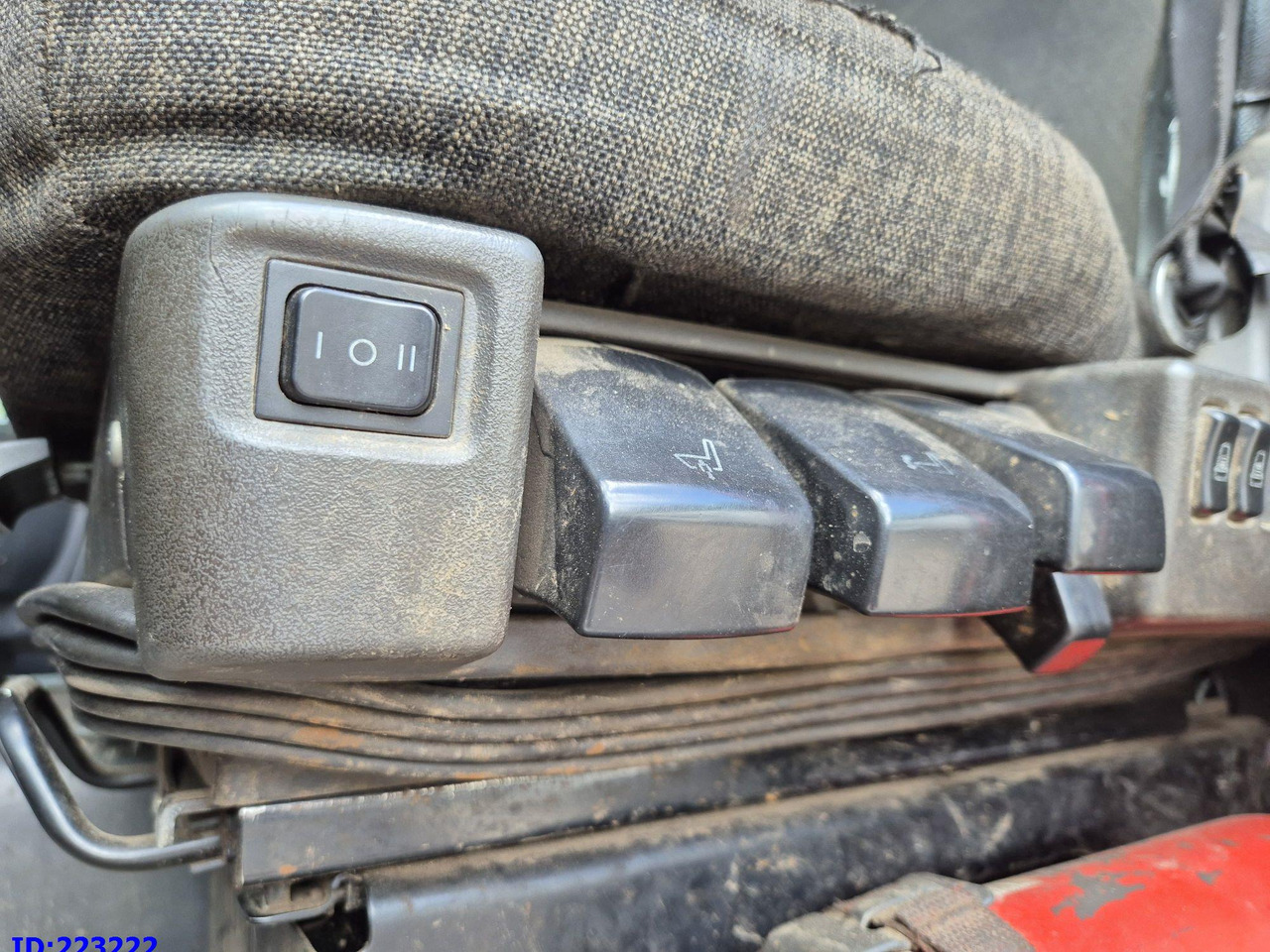 Podvozek s kabinou SCANIA R620 - 8x4 - Steering axle: obrázek 6 Podvozek s kabinou SCANIA R620 - 8x4 - Steering axle: obrázek 6