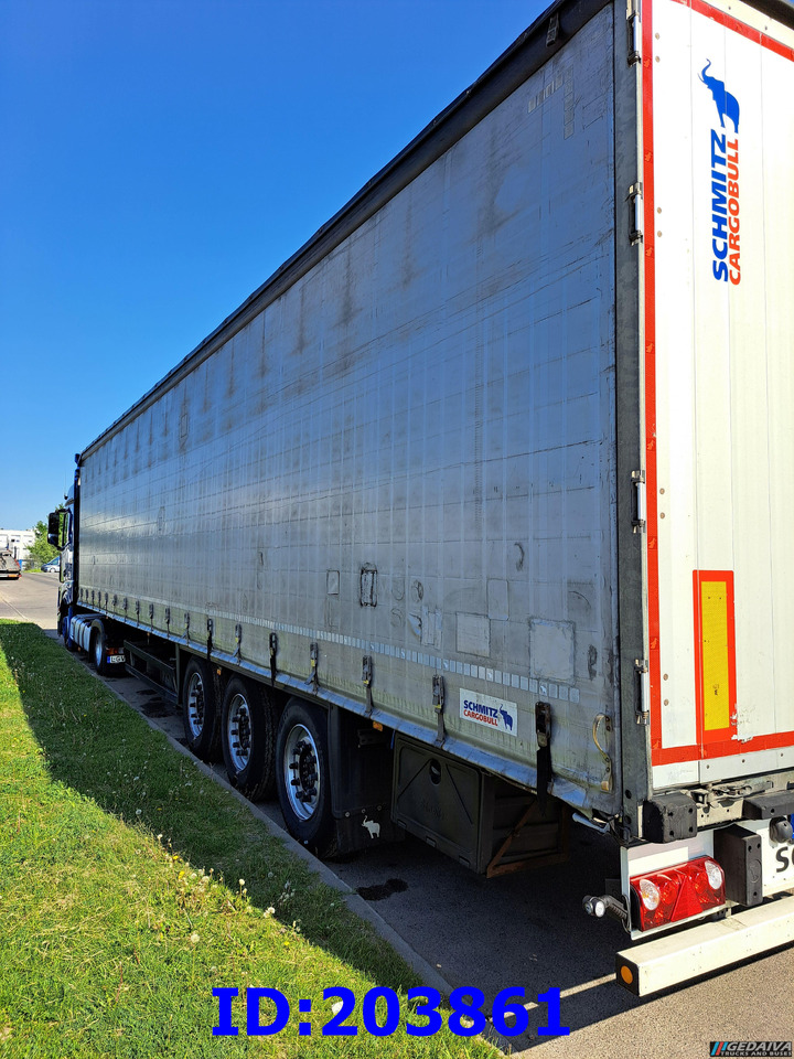 SCHMITZ CARGOBULL - Plachtový návěs: obrázek 3 SCHMITZ CARGOBULL - Plachtový návěs: obrázek 3