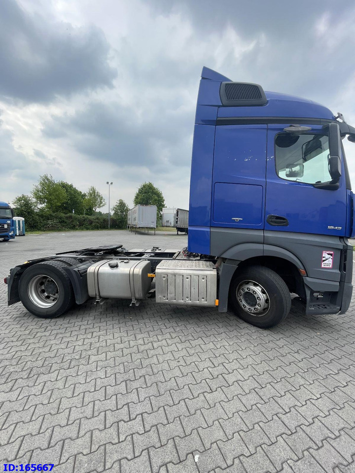 MERCEDES-BENZ Actros 1843 Euro6 - Tahač: obrázek 4 MERCEDES-BENZ Actros 1843 Euro6 - Tahač: obrázek 4