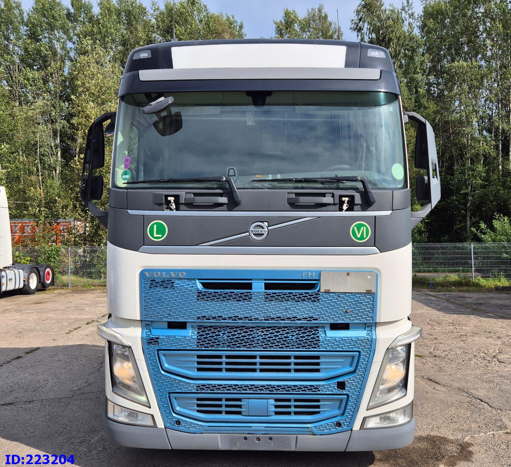 VOLVO FH13 460HP Euro6 - Tahač: obrázek 2 VOLVO FH13 460HP Euro6 - Tahač: obrázek 2