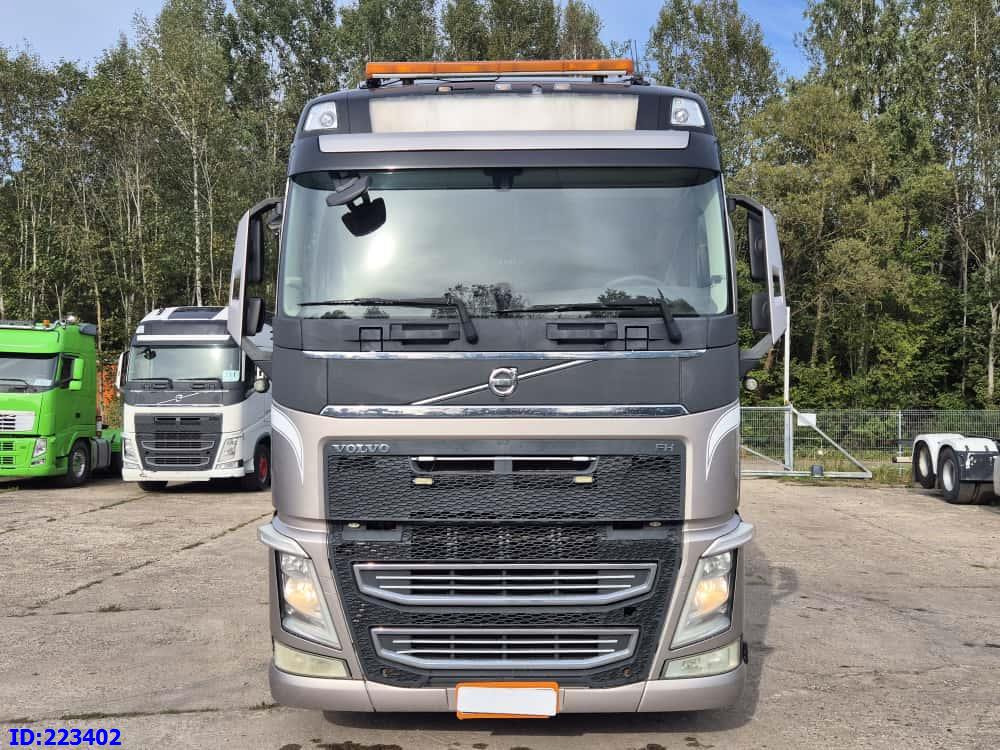 VOLVO FH13 540HP 6x4 low mileage 660.000 km. hydraulics - Tahač: obrázek 2 VOLVO FH13 540HP 6x4 low mileage 660.000 km. hydraulics - Tahač: obrázek 2