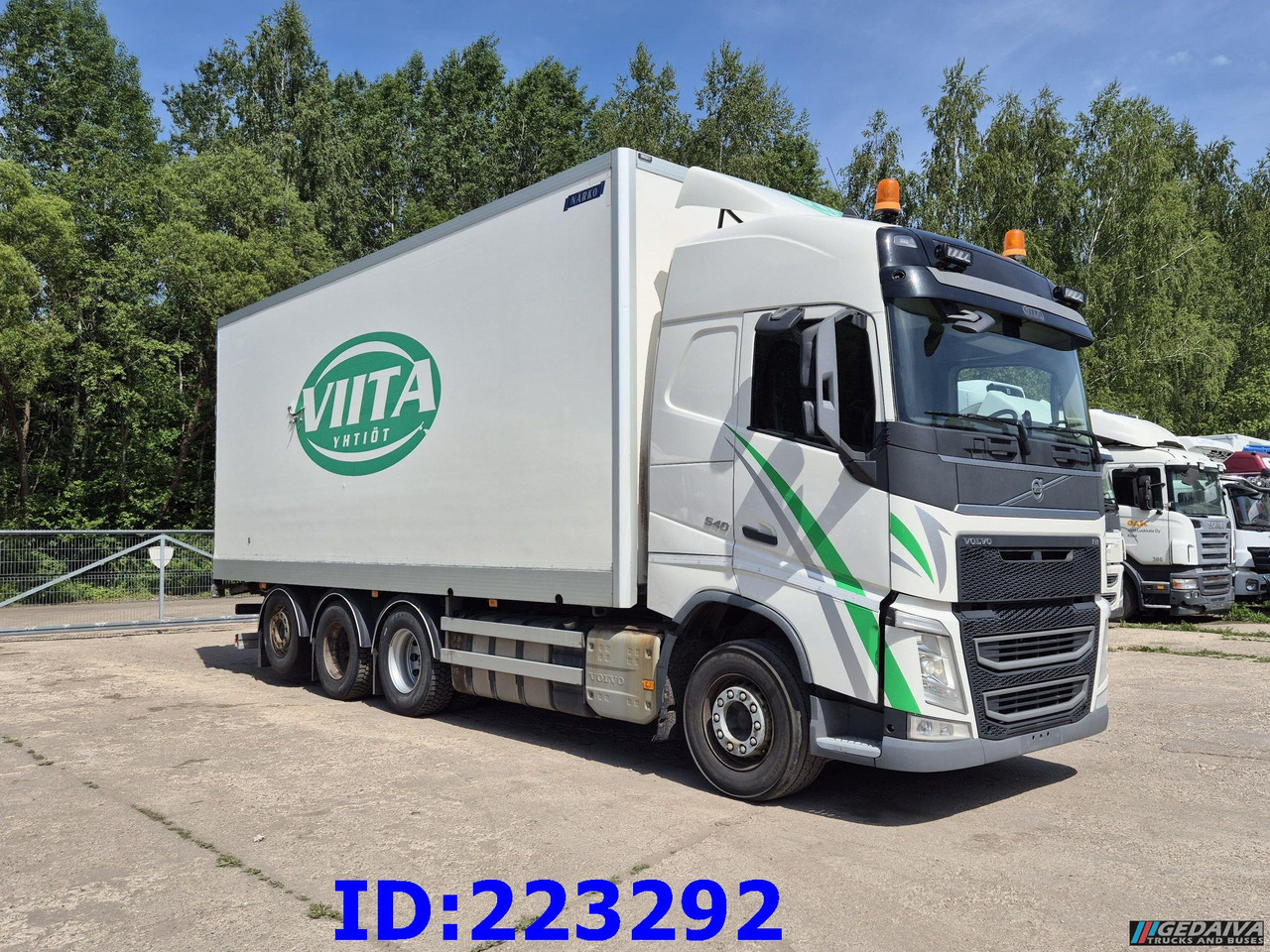 VOLVO FH13 540HP 8x4 Steering axle - Izotermický nákladní automobil: obrázek 4 VOLVO FH13 540HP 8x4 Steering axle - Izotermický nákladní automobil: obrázek 4