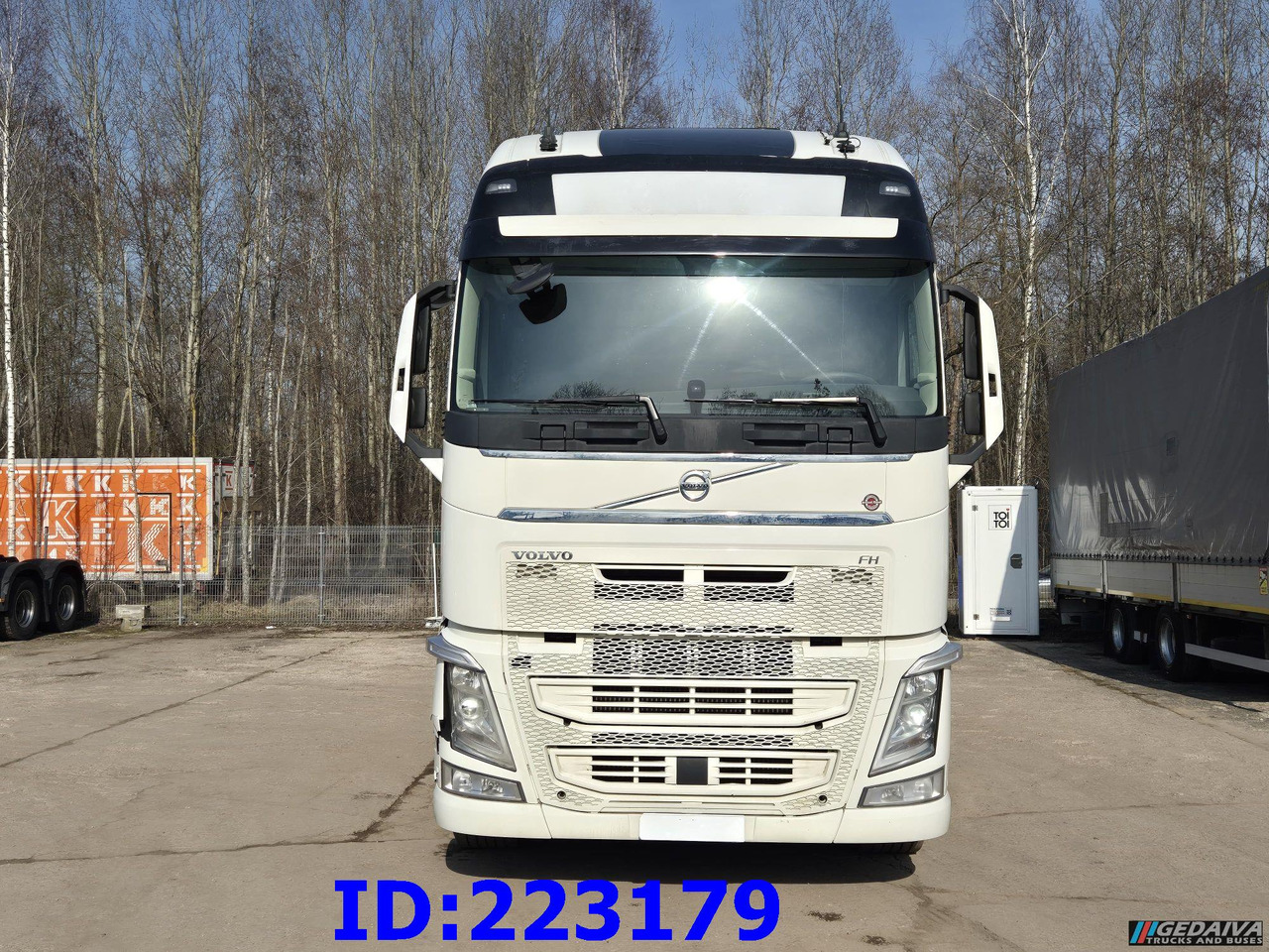 VOLVO FH13 540HP BDF 8X4 (Steering axel) - Kontejnérový podvozek/ Výměnná nástavba: obrázek 2 VOLVO FH13 540HP BDF 8X4 (Steering axel) - Kontejnérový podvozek/ Výměnná nástavba: obrázek 2