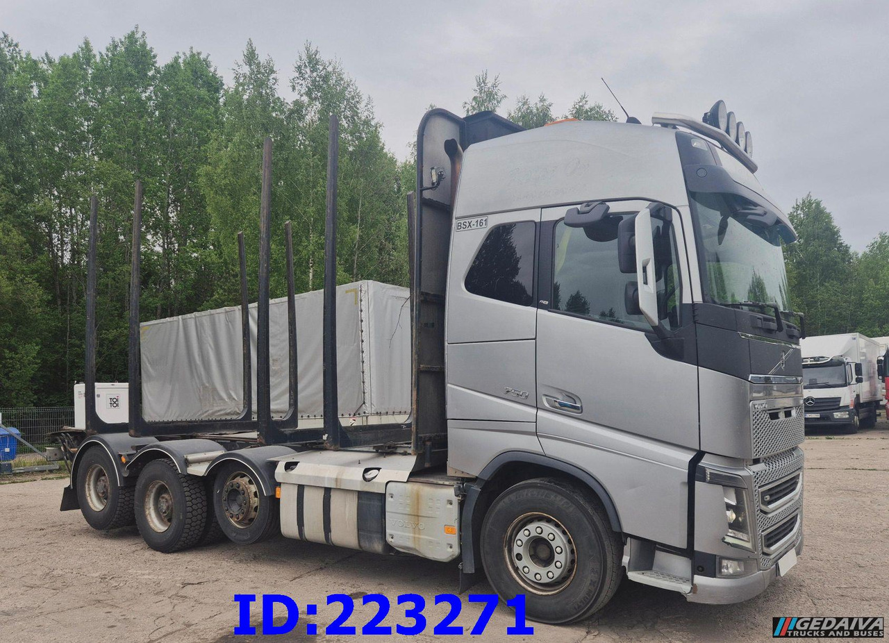 VOLVO FH16 750HP 8x4 (Steering axle / 2 axles lifting) - Lesovůz: obrázek 4 VOLVO FH16 750HP 8x4 (Steering axle / 2 axles lifting) - Lesovůz: obrázek 4