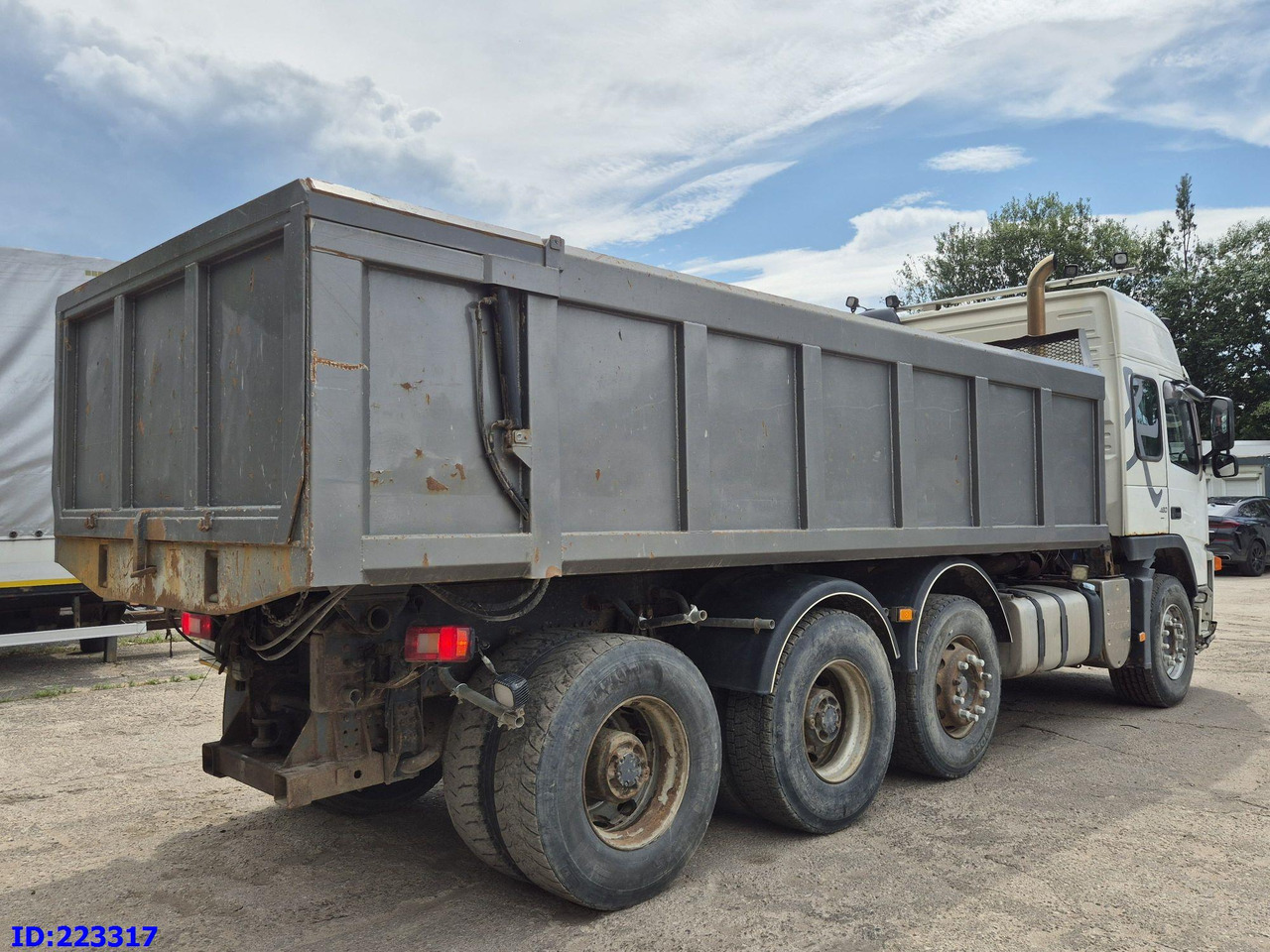 VOLVO FM13 480HP 8x4 (Big axle) - Sklápěč: obrázek 5 VOLVO FM13 480HP 8x4 (Big axle) - Sklápěč: obrázek 5